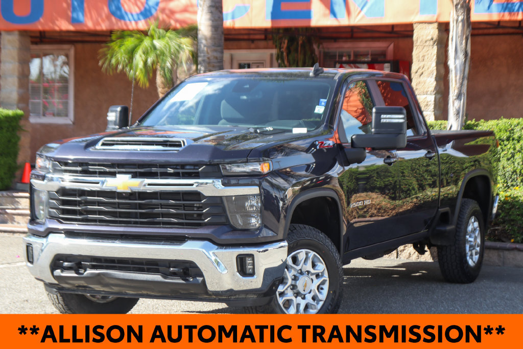 Used 2024 Chevrolet Silverado 2500 LT w/ All Star Edition AWD/4WD image 4
