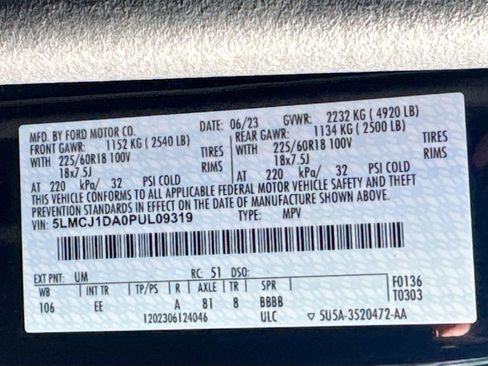 Used 2023 Lincoln Corsair AWD image 35