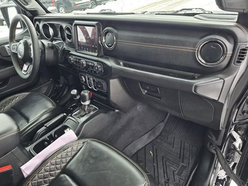 Used 2023 Jeep Gladiator Overland AWD/4WD image 28