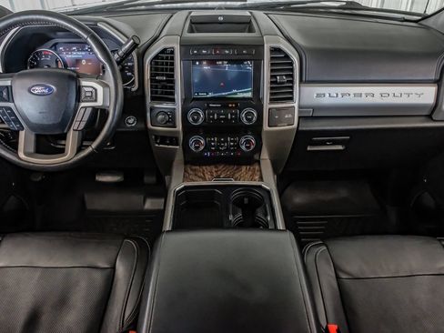 Used 2019 Ford F350 Lariat w/ Lariat Ultimate Package AWD/4WD image 13
