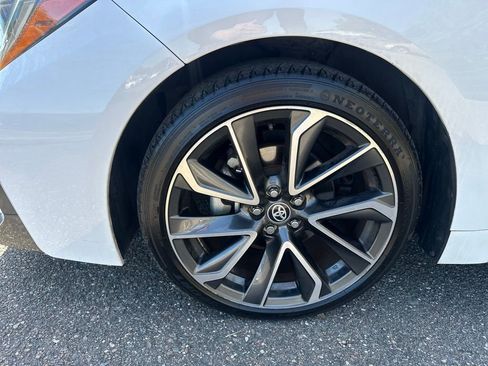 Used 2020 Toyota Corolla SE FWD image 14