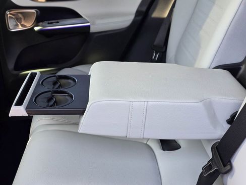 New 2026 Mercedes-Benz GLC 300 4MATIC image 35