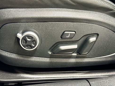 Used 2023 Audi S4 Premium Plus w/ Premium Plus Package image 21