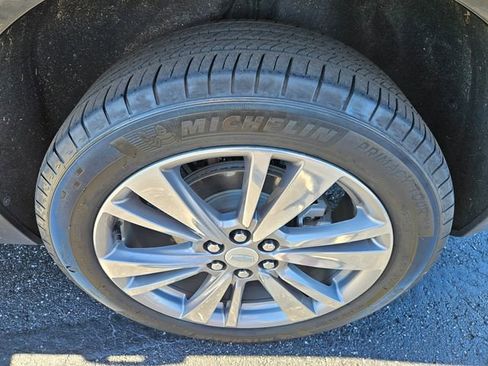 Used 2024 Cadillac XT5 Premium Luxury w/ Platinum Package image 17