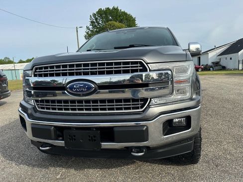 Used 2020 Ford F150 Lariat w/ Equipment Group 502A Luxury AWD/4WD image 12