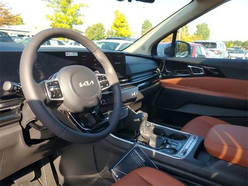 New 2026 Kia Carnival SX Prestige image 13