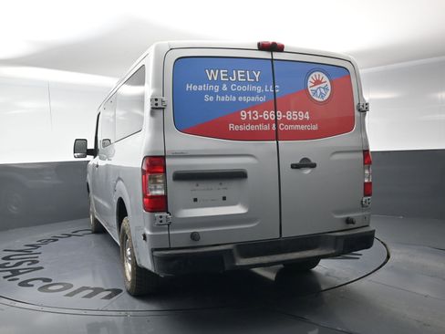 Used 2017 Nissan NV 3500 S w/ Power Package image 8