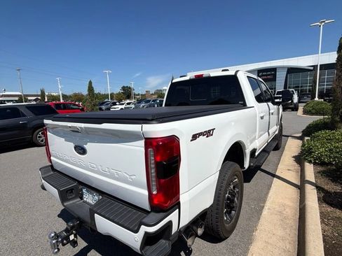 Used 2024 Ford F250 Lariat w/ Lariat Ultimate Package AWD/4WD image 9