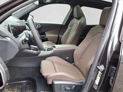 New 2026 BMW X3 xDrive30 w/ Premium Package image 7