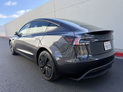 Used 2025 Tesla Model 3 Long Range RWD image 4