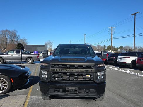 Used 2022 Chevrolet Silverado 2500 Custom w/ Custom Convenience Package image 7