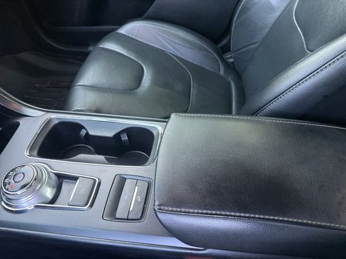 Used 2020 Ford Fusion Energi Titanium FWD image 18