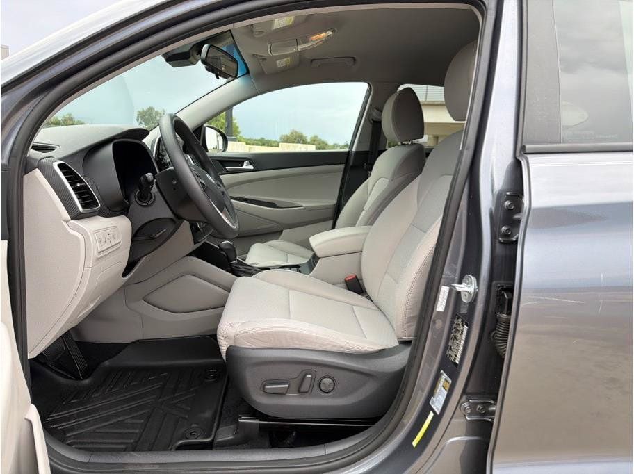 Used 2021 Hyundai Tucson Value w/ Cargo Package AWD/4WD image 10
