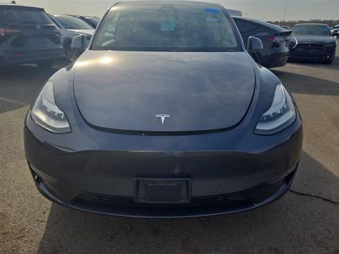 Used 2020 Tesla Model Y Long Range AWD/4WD image 3