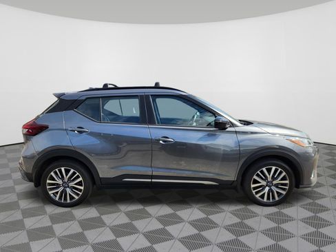 Certified 2024 Nissan Kicks SR w/ Exterior Package FWD image 6