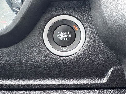 Used 2022 RAM 1500 Big Horn RWD image 7