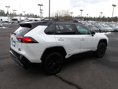 Used 2024 Toyota RAV4 XSE w/ Advanced Technology Package image 5