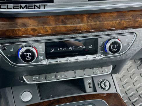 Used 2018 Audi Q5 2.0T Premium image 22