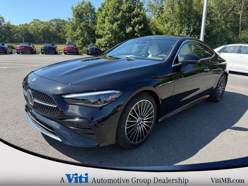 Used 2026 Mercedes-Benz CLE 300 4MATIC Coupe image 4