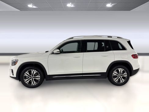Certified 2026 Mercedes-Benz GLB 250 image 2
