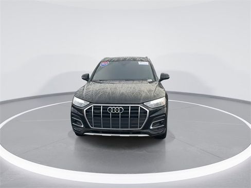 Used 2023 Audi Q5 2.0T Premium w/ Convenience Package image 2