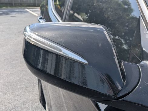 Used 2018 Hyundai Santa Fe Sport FWD image 12