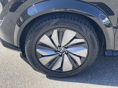 Certified 2023 Nissan Ariya FWD image 10