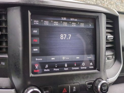 Used 2021 RAM 2500 Big Horn image 23