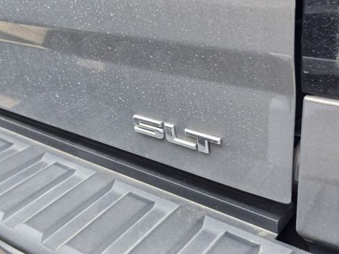 Used 2017 GMC Sierra 1500 SLT w/ Texas SLT Premium Package RWD image 7