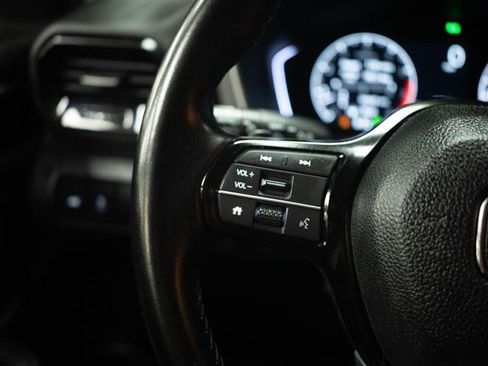Used 2025 Honda Pilot EX-L image 30