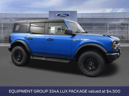 New 2026 Ford Bronco Badlands AWD/4WD image 3