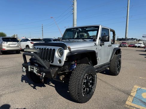 Used 2009 Jeep Wrangler X image 6