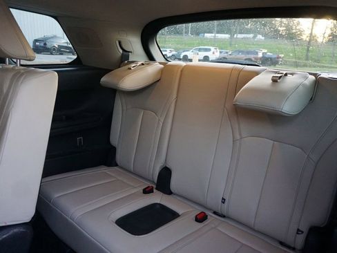 Used 2023 INFINITI QX60 Luxe w/ Cargo Package image 17