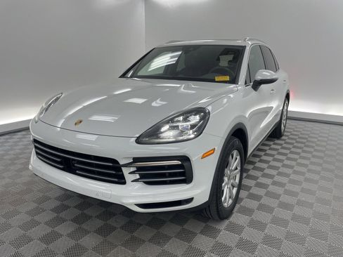 Certified 2020 Porsche Cayenne image 1