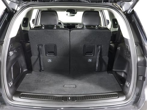 Used 2022 Jeep Grand Cherokee L Limited AWD/4WD image 23