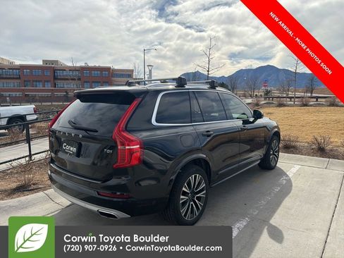 Used 2020 Volvo XC90 T8 Momentum w/ Protection Package Premier image 3