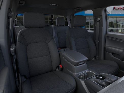 New 2025 GMC Canyon Elevation w/ Convenience Package image 16