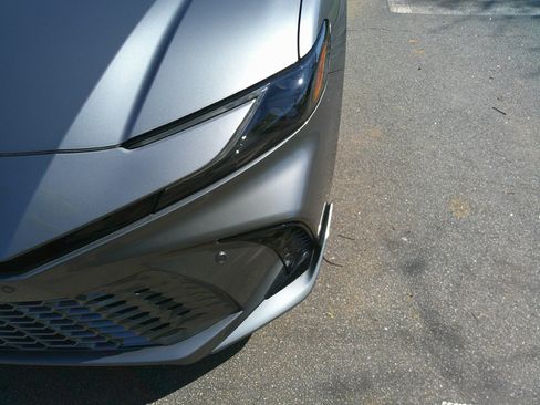 Used 2025 Toyota Camry XSE w/ Premium Plus Package image 7