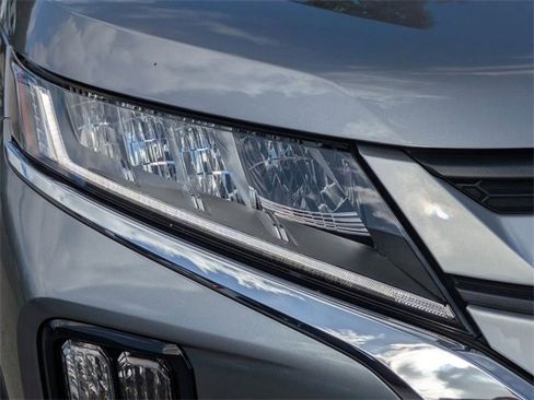 Used 2025 Mitsubishi Outlander Sport ES image 10