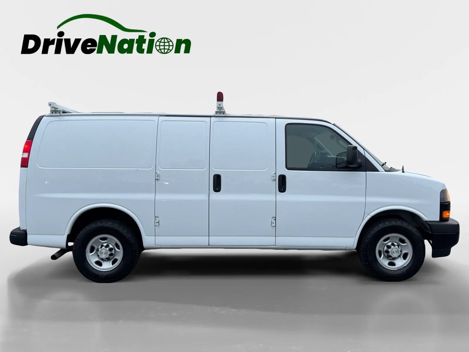 Used 2020 Chevrolet Express 2500 w/ Safety Package RWD image 4