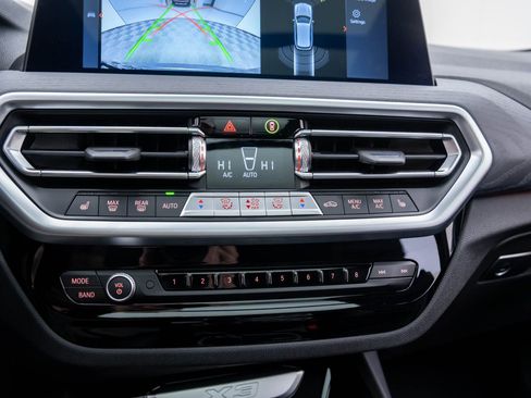 Certified 2024 BMW X3 xDrive30i w/ Convenience Package image 25