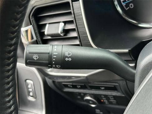 Used 2022 Ford F150 XLT w/ Equipment Group 302A High image 18