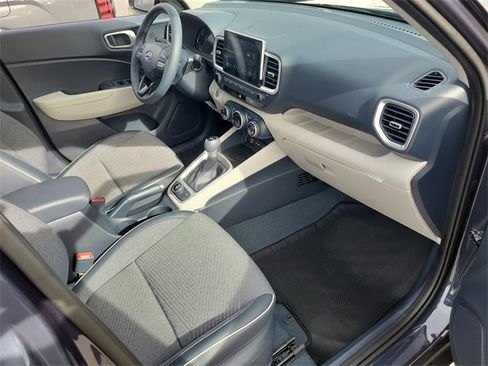New 2026 Hyundai Venue SEL image 17