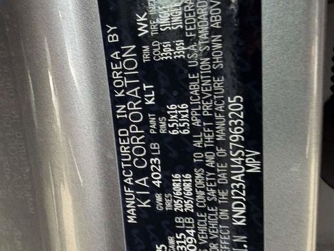 Used 2025 Kia Soul LX w/ LX Technology Package image 21