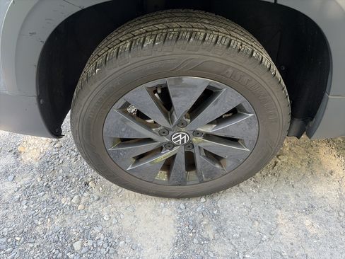 Used 2023 Volkswagen Taos S FWD image 12