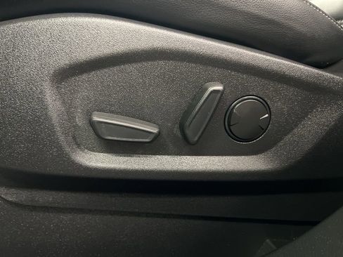 Certified 2024 Ford Edge SEL w/ Convenience Package image 26