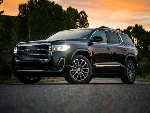 Used 2022 GMC Acadia Denali w/ Denali Ultimate Package FWD image 1