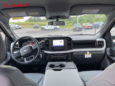 New 2025 Ford F250 XL image 19