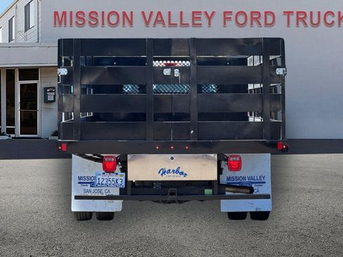 Used 2022 Ford F550 2WD Regular Cab Super Duty image 5