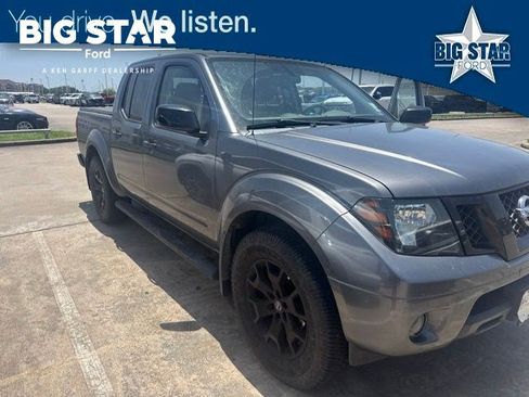 Used 2018 Nissan Frontier SV w/ Value Truck Package AWD/4WD image 1